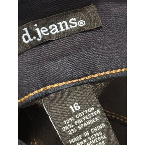 D.Jeans High Waist Navy Blue Denim Shorts Modern Fit Size 16 Shorts. NWT - Picture 7 of 12